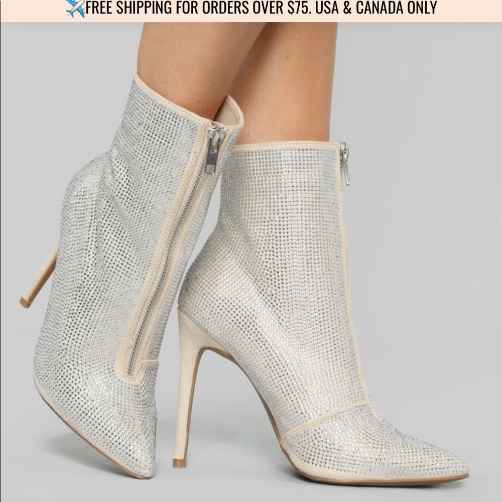 Fashion nova boots